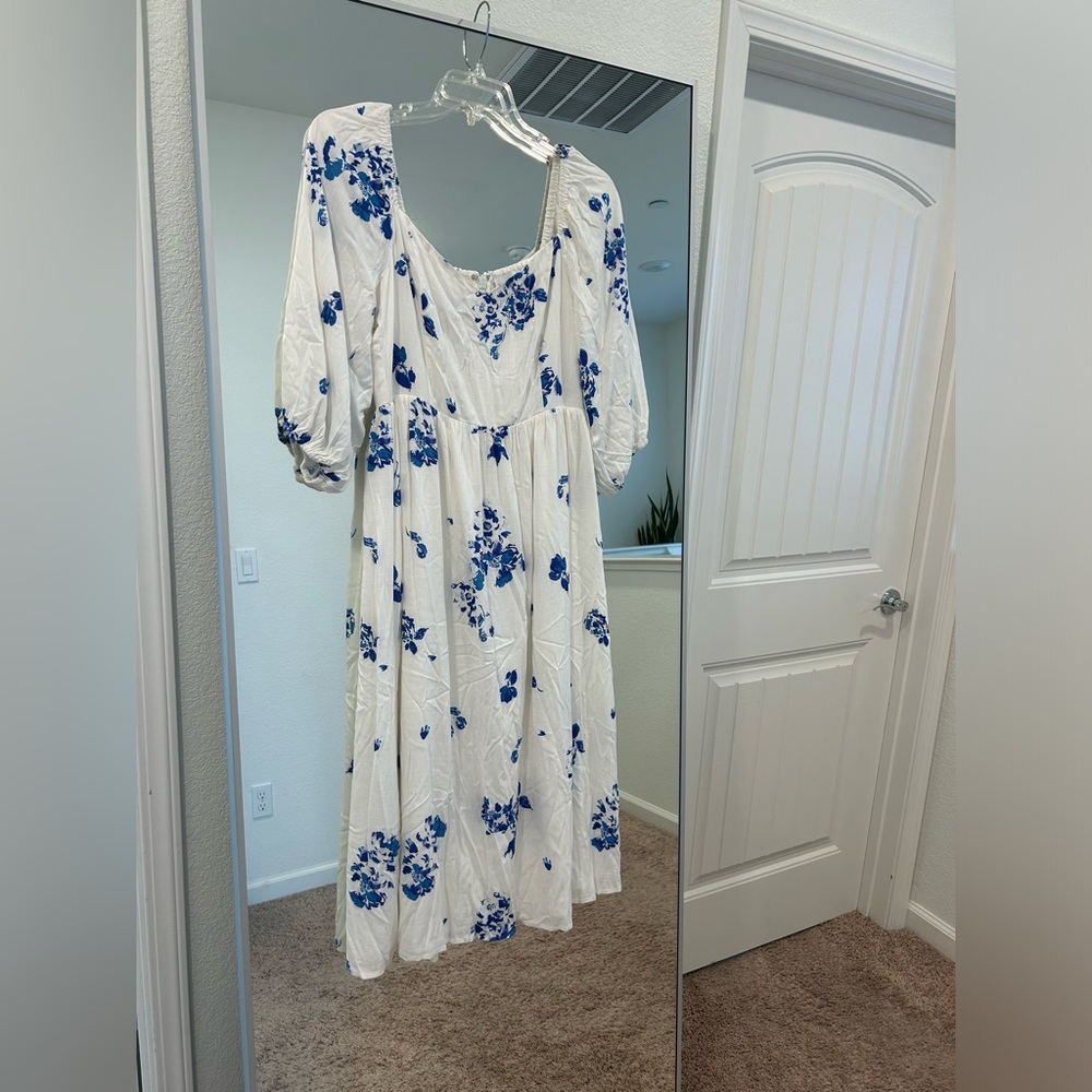 Sugarlips Ivory and Cobalt Floral Midi Dress